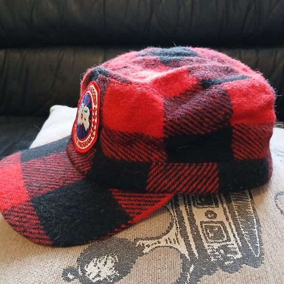 Authentic Canada Goose Buffalo Plaid Wool Lumberjack Hat - Picture 4 of 8